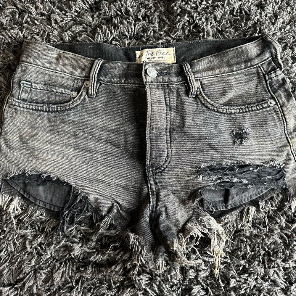 Free people black/grey distressed jean shorts size 25
